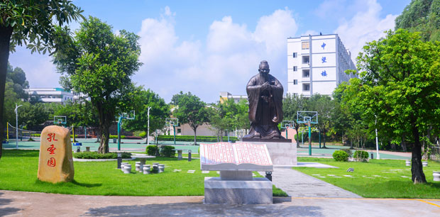 aboutimg.jpg aboutimg.jpg